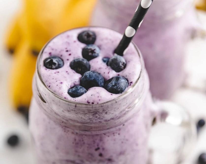 Breakfast recipes for longevity. Lavender Haze Smoothie